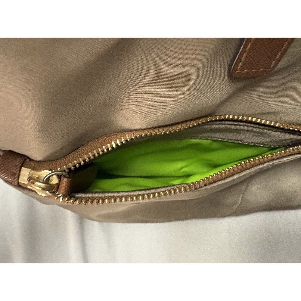 Michael Kors Women's Purse - Picture 4 of 5